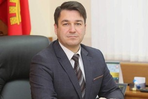 Виктор Пранюк ответил на обращения жителей региона в рамках субботней прямой телефонной линии
