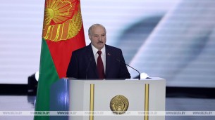 Лукашенко: кто хочет другого Президента, идите не на площадь, а на избирательный участок
