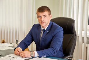 Прямую телефонную линию провел заместитель председателя райисполкома Дмитрий Захарчук
