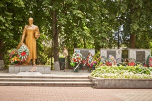 9 мая в сквере Памяти состоится возложение венков и цветов